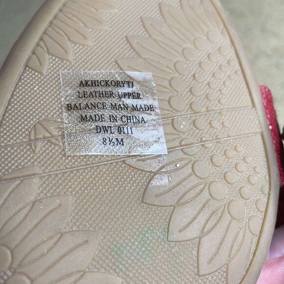 Anne Klein iFlex red lizard embossed sueded leather wood heel comfort sandals - Picture 12 of 16